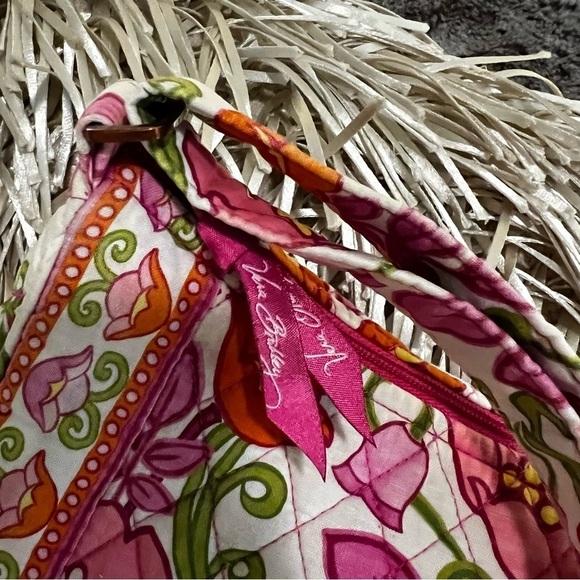 VERA BRADLEY Lilli Bell On The Go Crossbody Pink Green White Tulip Floral 2013 - Picture 4 of 16